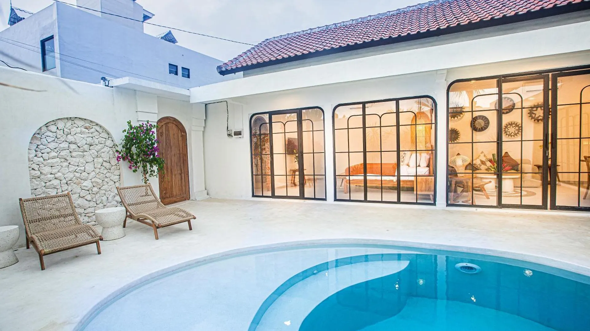 Villa Lemone 3 By Bali Villa Solutions سمينياك