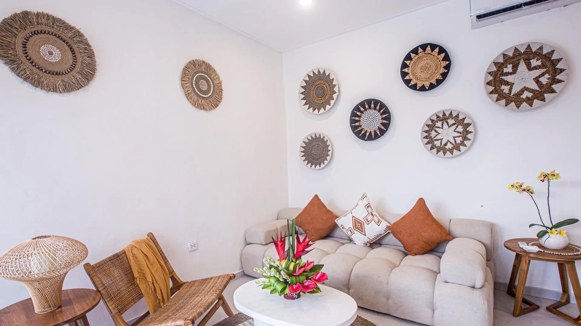 Villa Lemone 3 By Bali Villa Solutions سمينياك 0*,  إندونيسيا