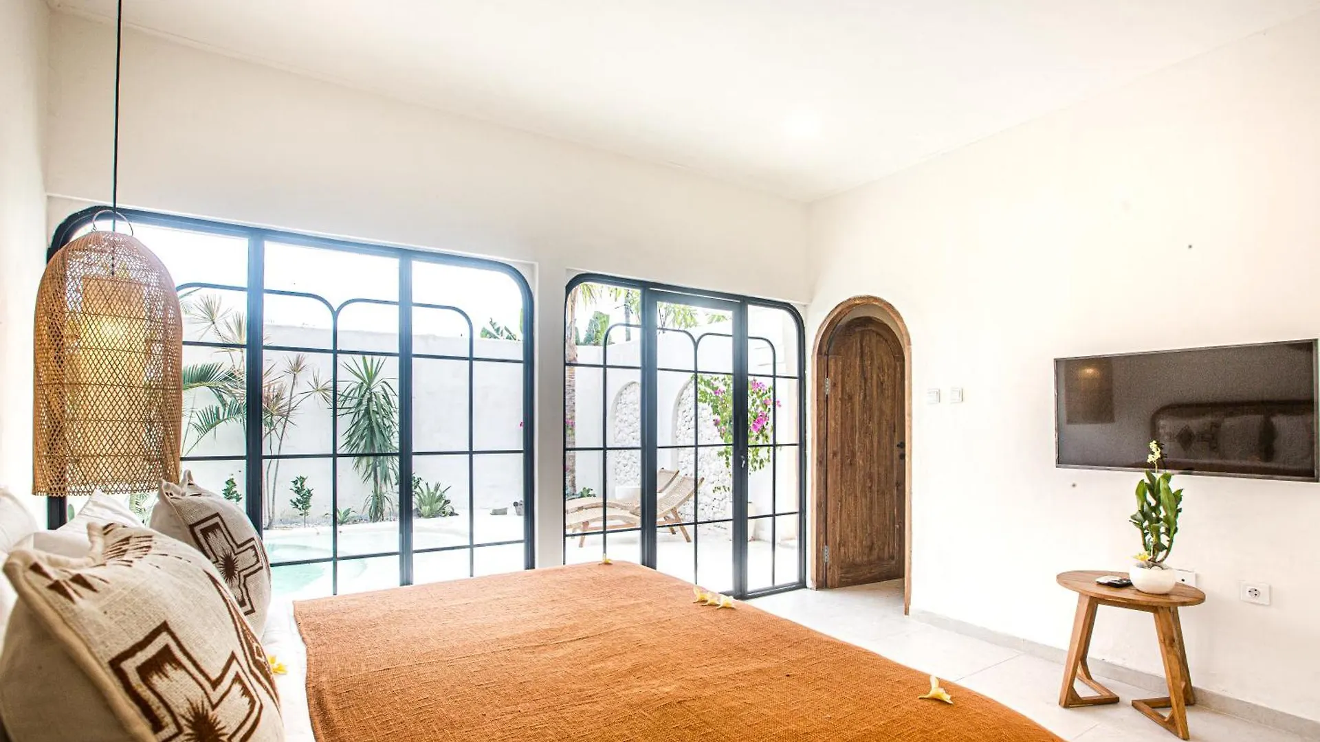 Villa Lemone 3 By Bali Villa Solutions سمينياك