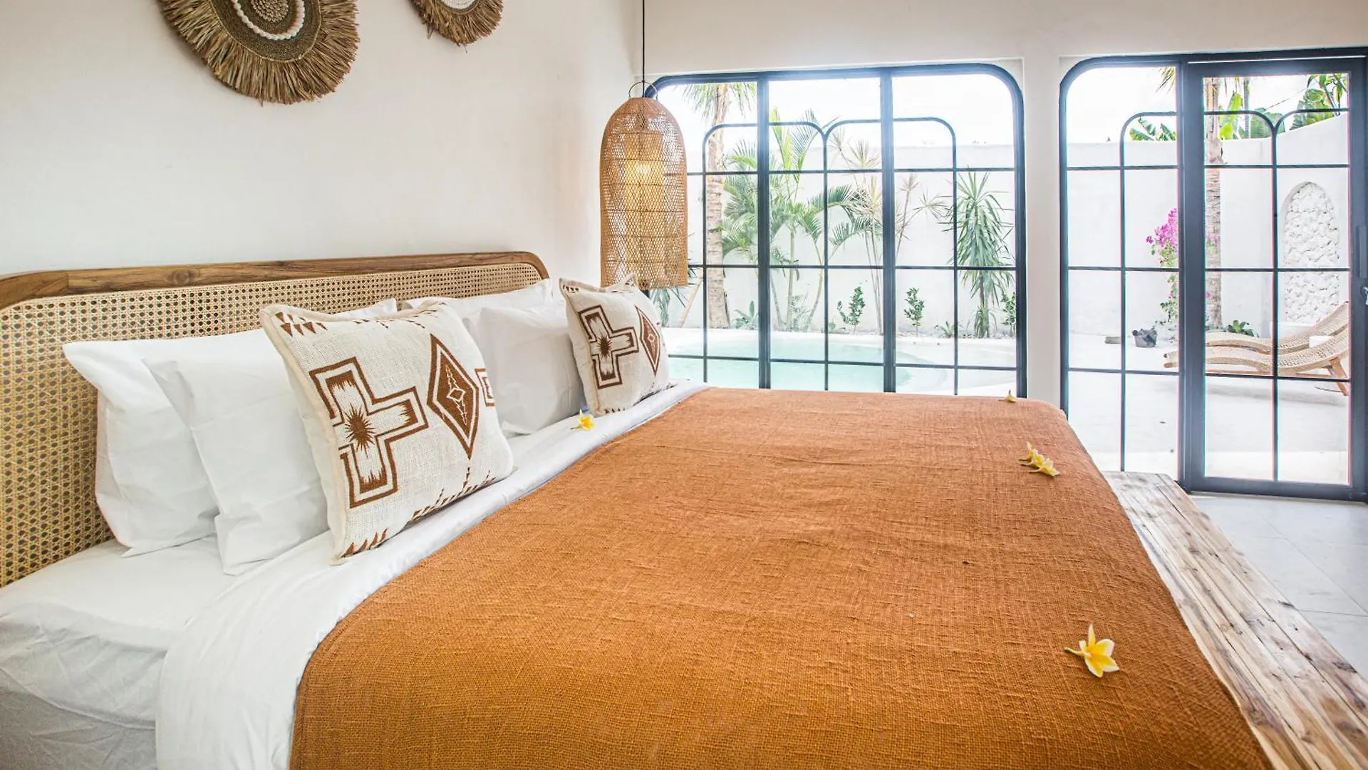 Villa Lemone 3 By Bali Villa Solutions سمينياك 0*,