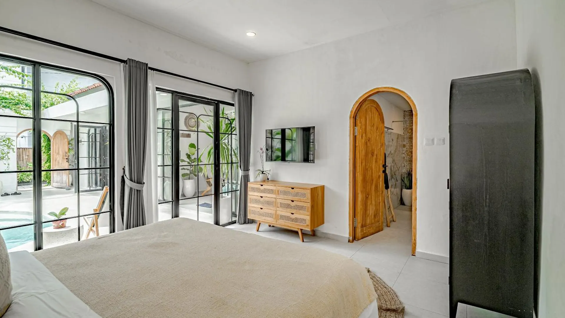 Villa Lemone 3 By Bali Villa Solutions سمينياك