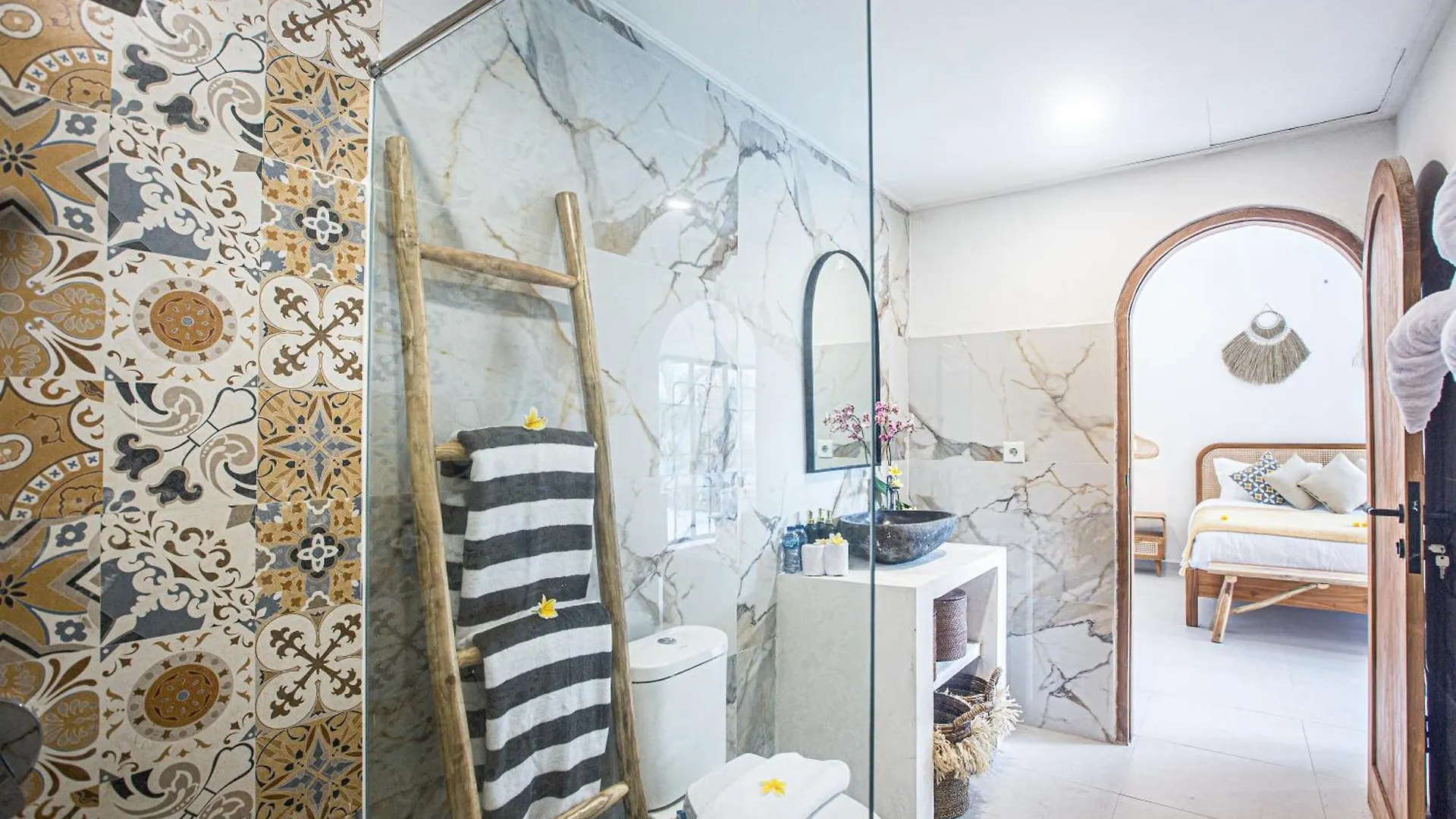 Villa Lemone 3 By Bali Villa Solutions Seminyak